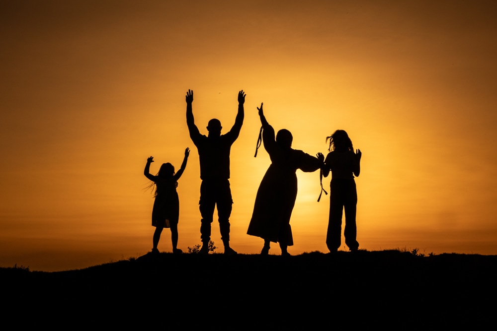 hartshead pike sunset family photoshoot manchester